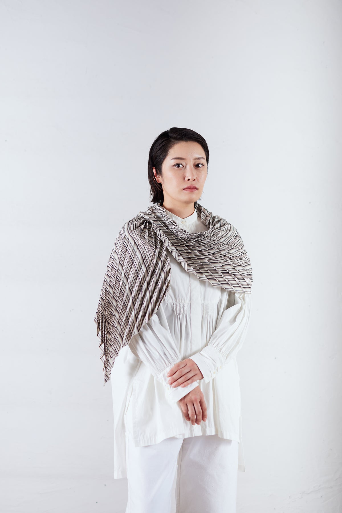 小物 HOLIDAY FLOWER QUILTING LONG MUFFLER 小物 HOLIDAY FLOWER QUILTING LONG MUFFLER HOLIDAY FLOWER