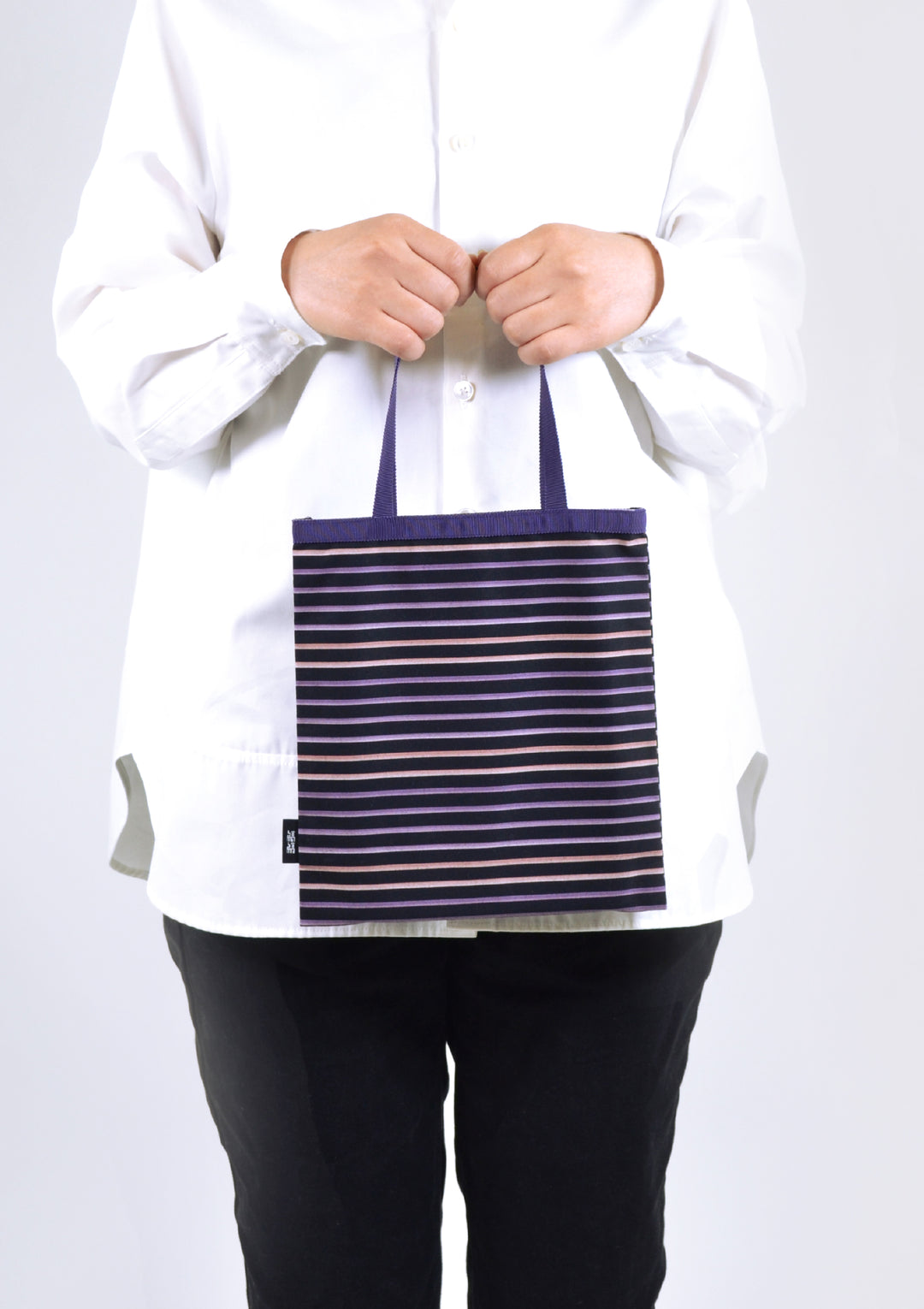 1E0601-p25-p134-ribonbag-