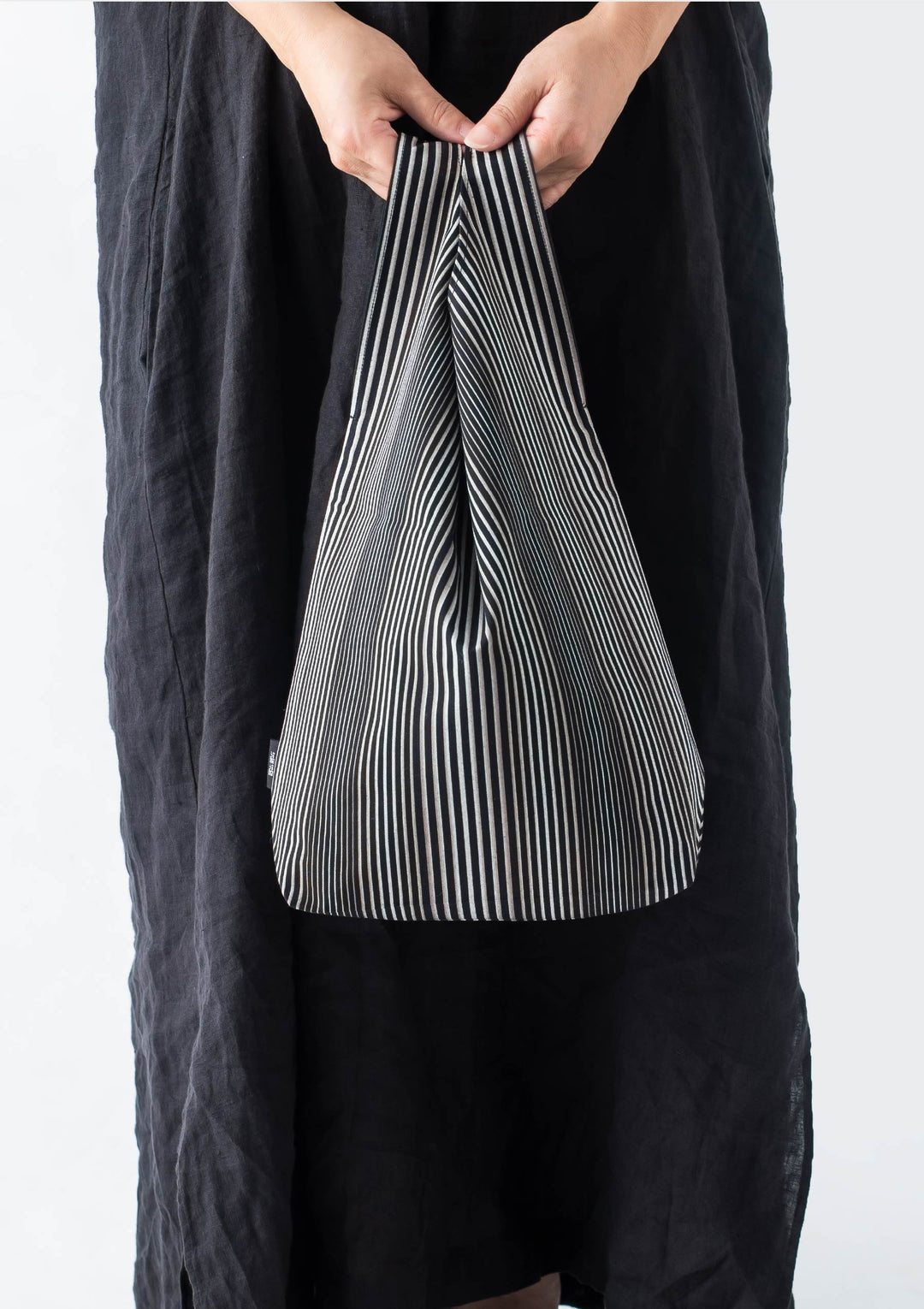 1E0610-p03-p131-simplebag-s-