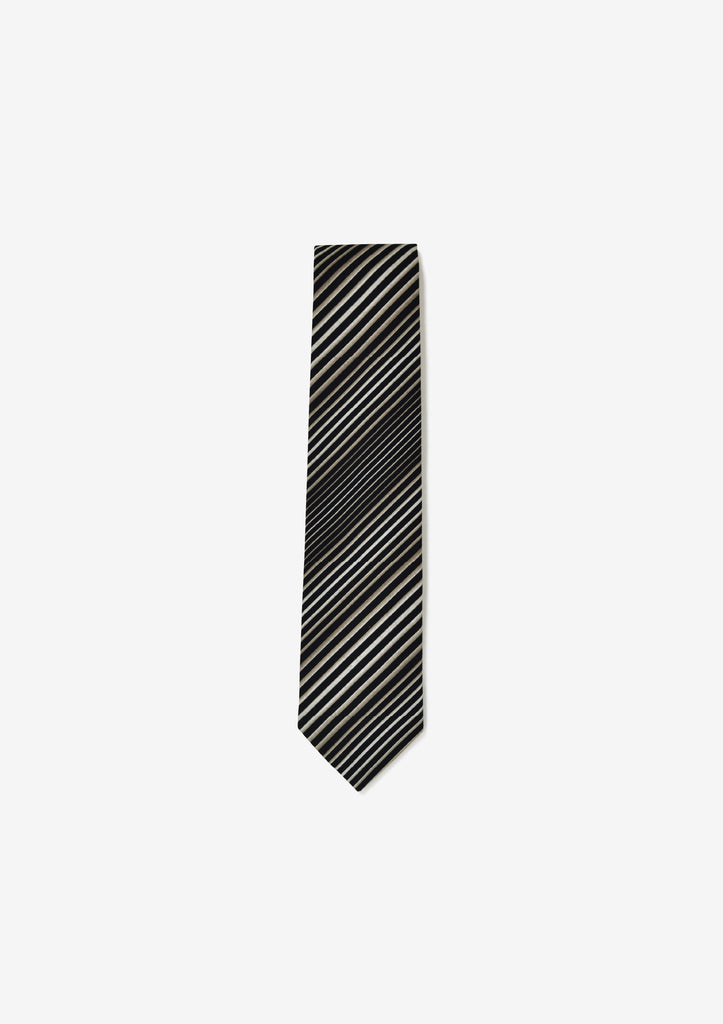 1G0103-p03-p131-Silk-tie-